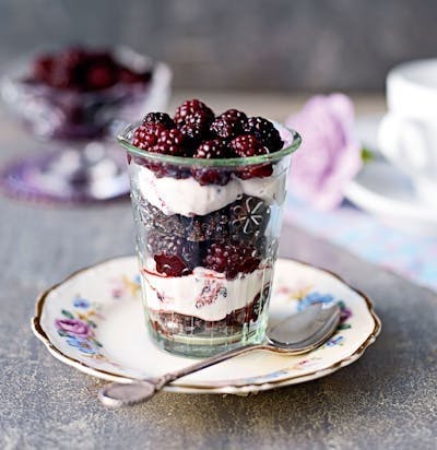 Sjokoladebrownies med krem Sjokoladebrownies med krem